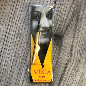 New Vega Eyeliner Brush
